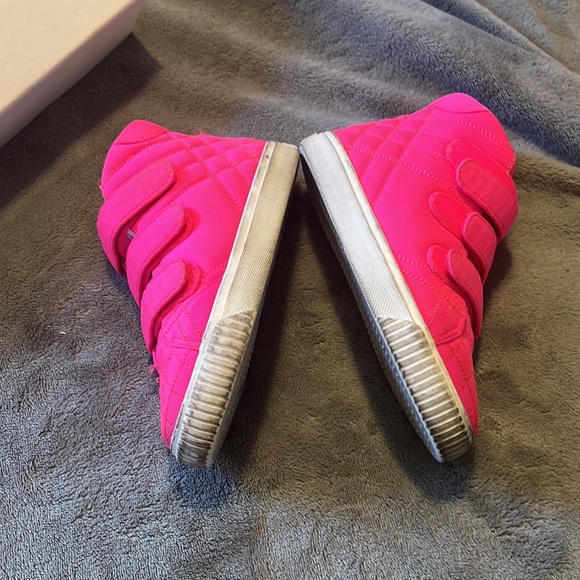 Size 29 hot pink Burberry HighTops - Picture 7 of 12